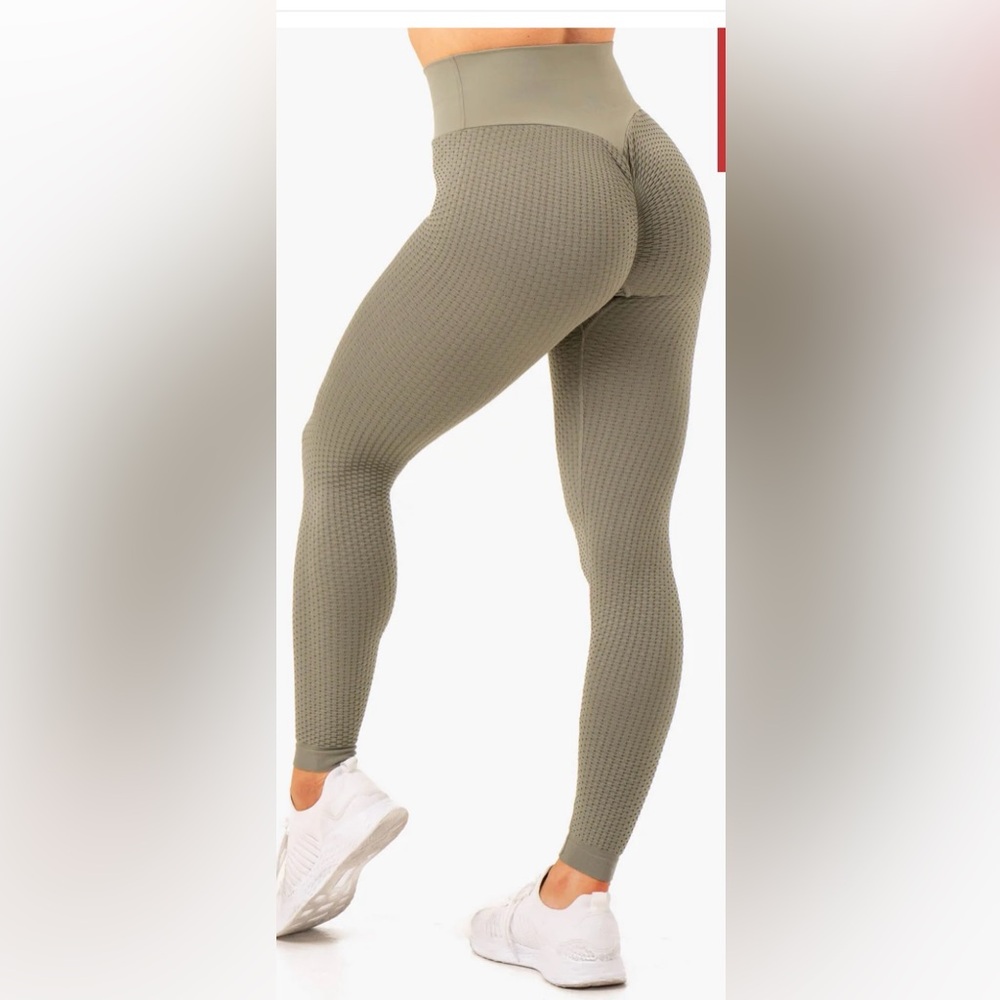 New Ryderwear Honeycomb seamless scrunch leggings size large khaki green olive